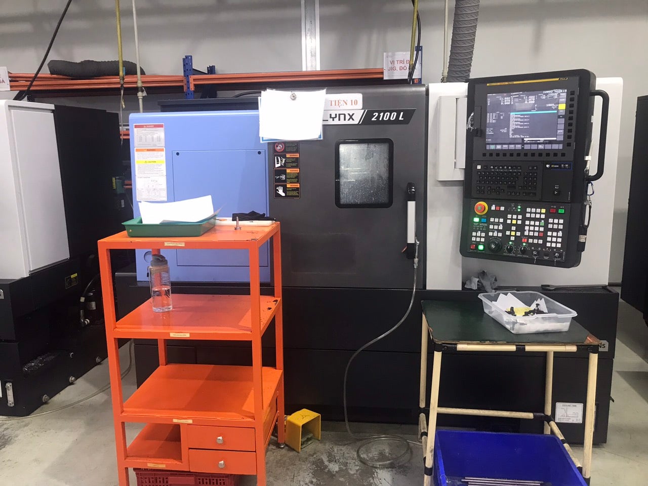 CNC lathe machine